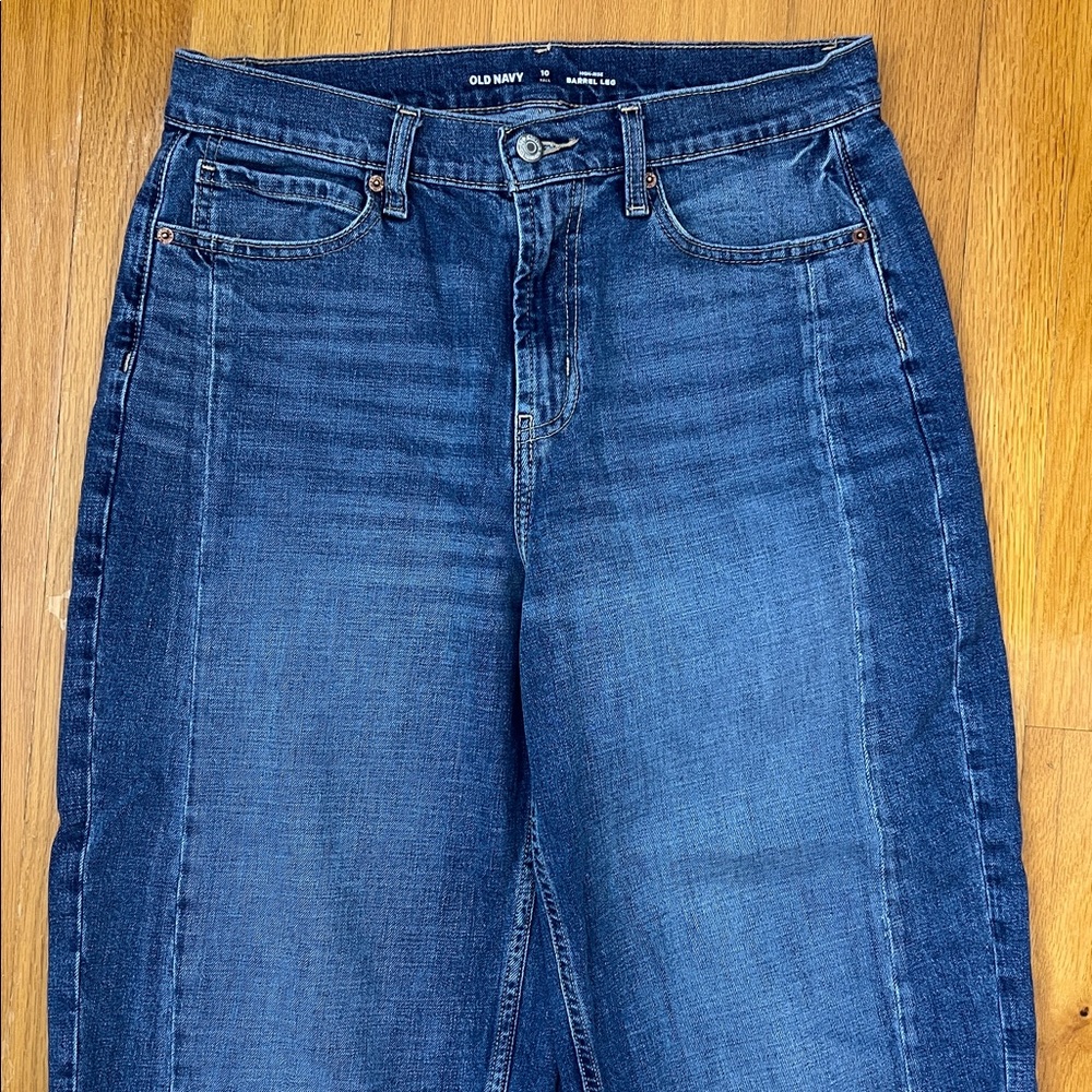 Old Navy Barrel High Rise 10 tall - Picture 2 of 9